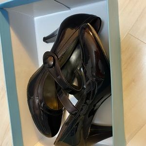 Antonio Melani brown heels